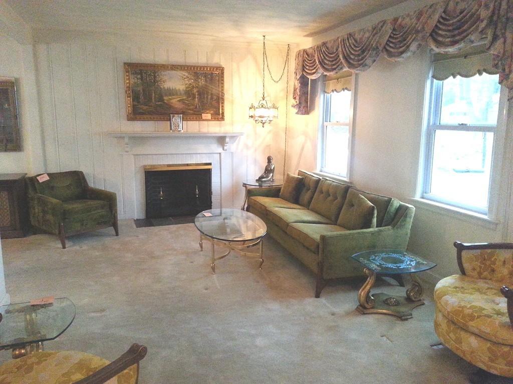 32 Dianne Road Medford, MA 02155 - Photo 11 of 27 Gallery Image 11