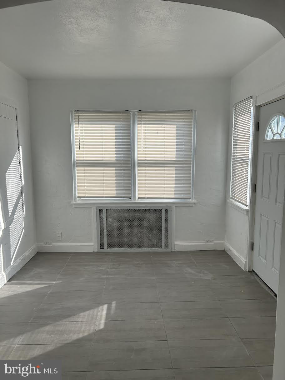 68 Houston Road Lansdowne, PA 19050 - Photo 3 of 21 Entry way