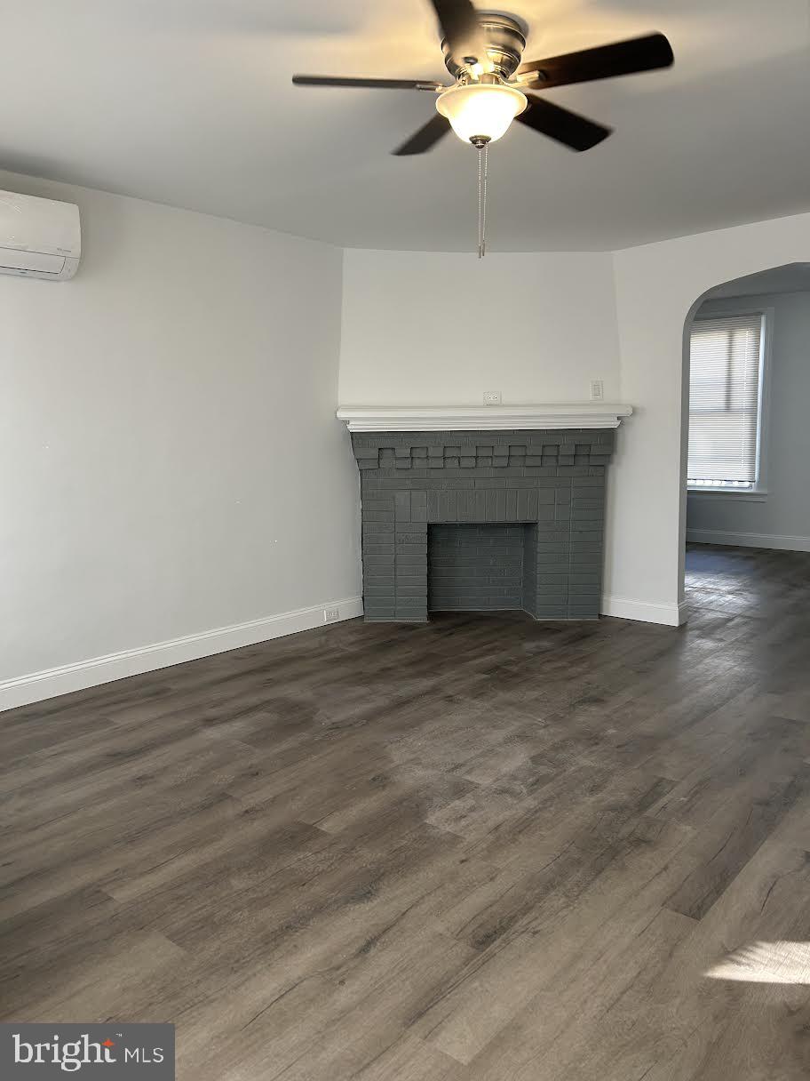 68 Houston Road Lansdowne, PA 19050 - Photo 4 of 21 Living Room