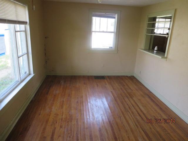 1359 North Post Road Indianapolis, IN 46229 - Photo 8 of 11 Gallery Image 8
