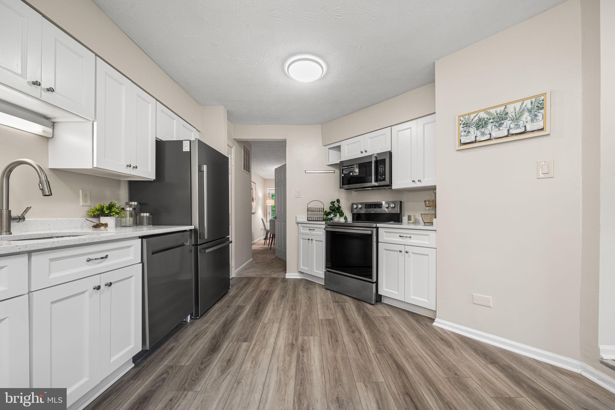 9117 Galbreth Court Springfield, VA 22153 - Photo 15 of 54
