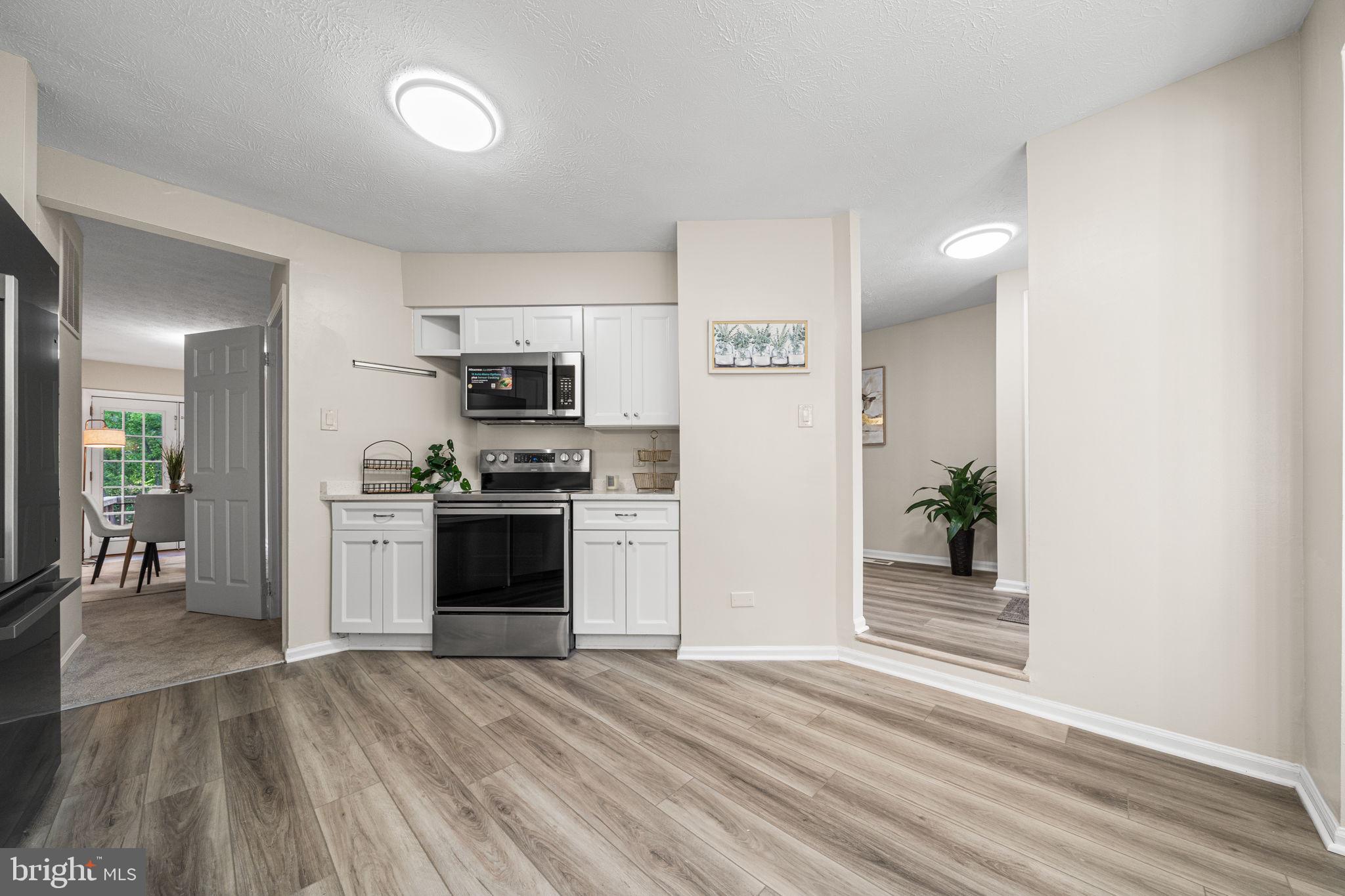 9117 Galbreth Court Springfield, VA 22153 - Photo 17 of 54