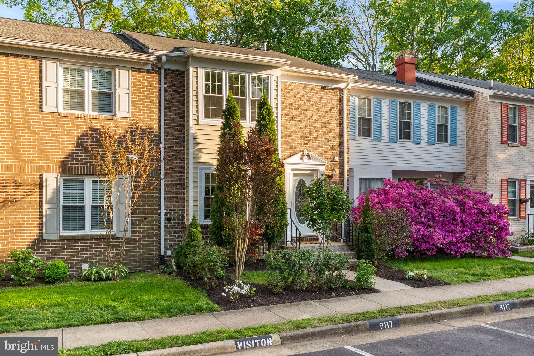 9117 Galbreth Court Springfield, VA 22153 - Photo 3 of 54