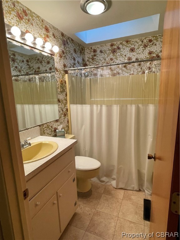 215 Baker Road Topping, VA 23169 - Photo 23 of 34 2nd Bathroom with tub