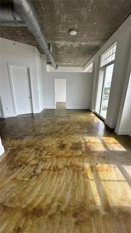 $279,000 | 1791 Northeast Miami Gardens Drive, Unit E303, Miami, FL 33179