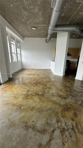 $279,000 | 1791 Northeast Miami Gardens Drive, Unit E303, Miami, FL 33179