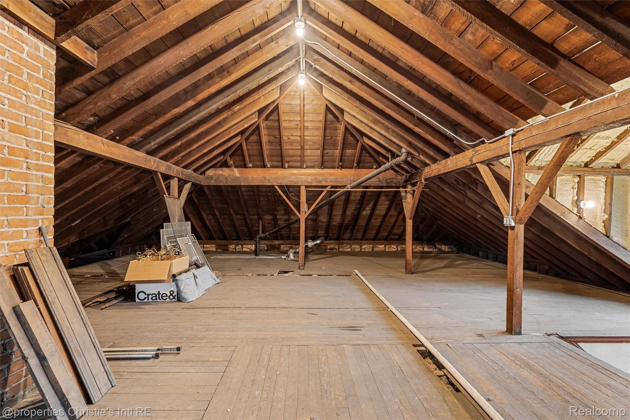 36 Longfellow Street Detroit, MI 48202 - Photo 60 of 81 View of attic