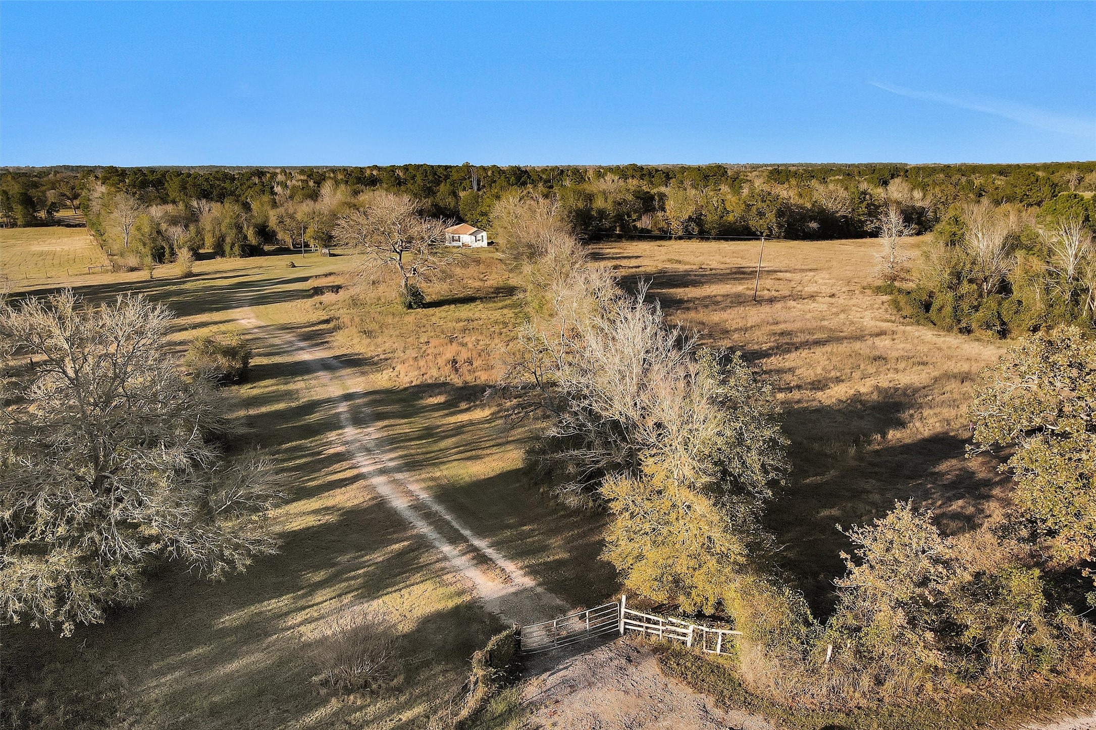 70 Mutt Young Road Huntsville, TX 77320 - Photo 11 of 35 a view of ocean view with beach