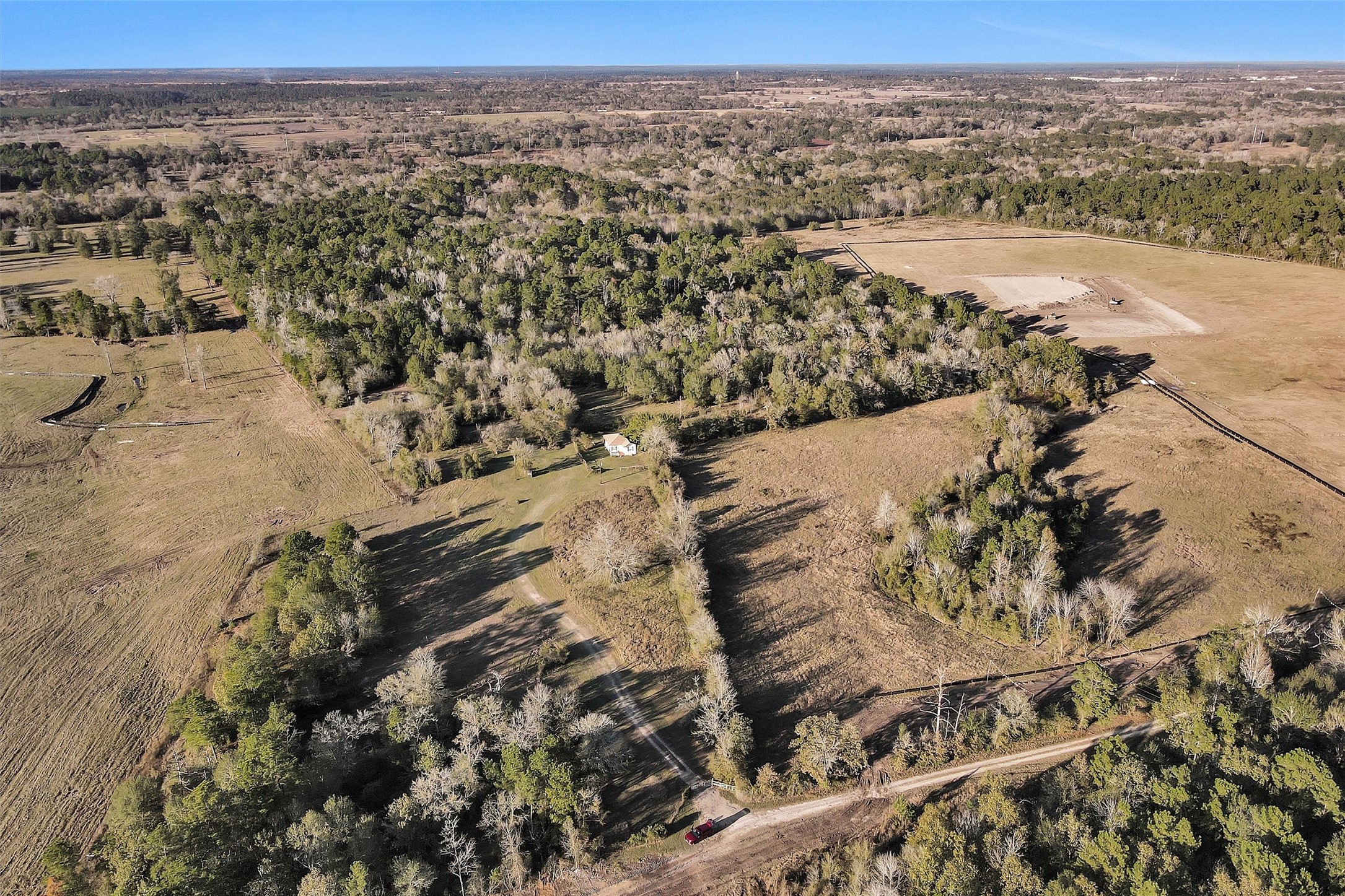70 Mutt Young Road Huntsville, TX 77320 - Photo 15 of 35 view of city view and ocean view
