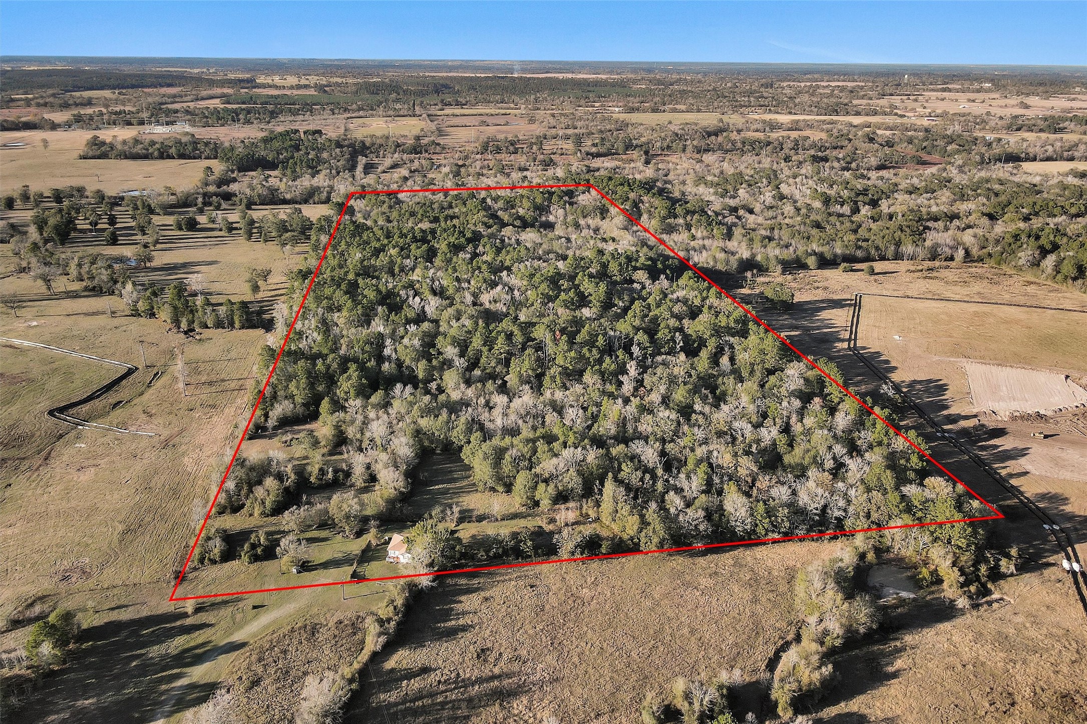 70 Mutt Young Road Huntsville, TX 77320 - Photo 24 of 35 a view of city and ocean