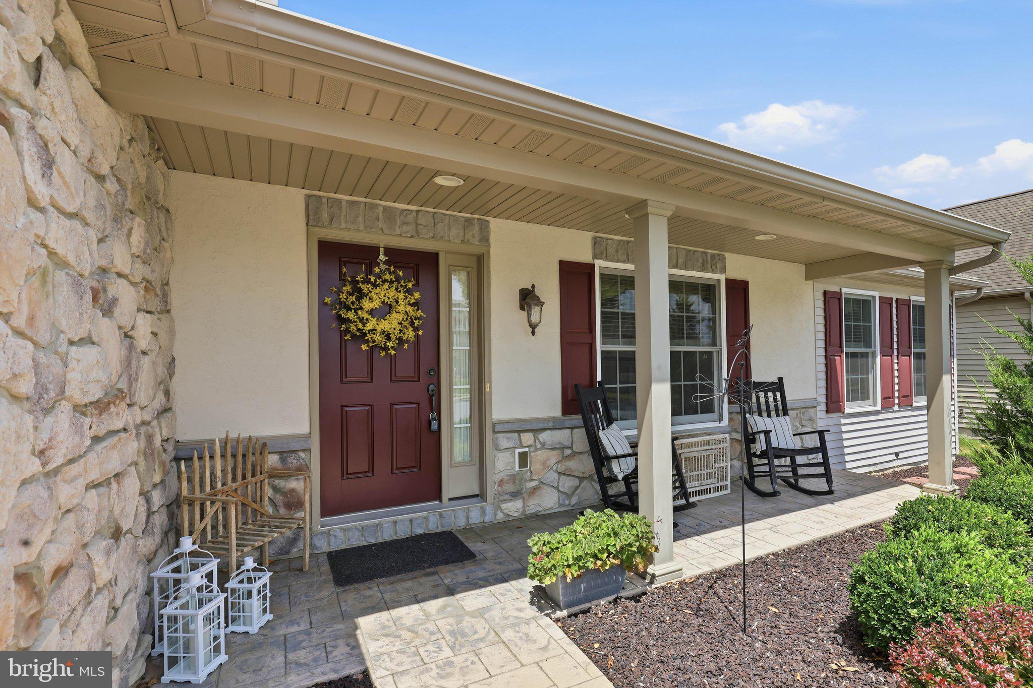 726 Heather Ridge Manheim, PA 17545 - Photo 3 of 34