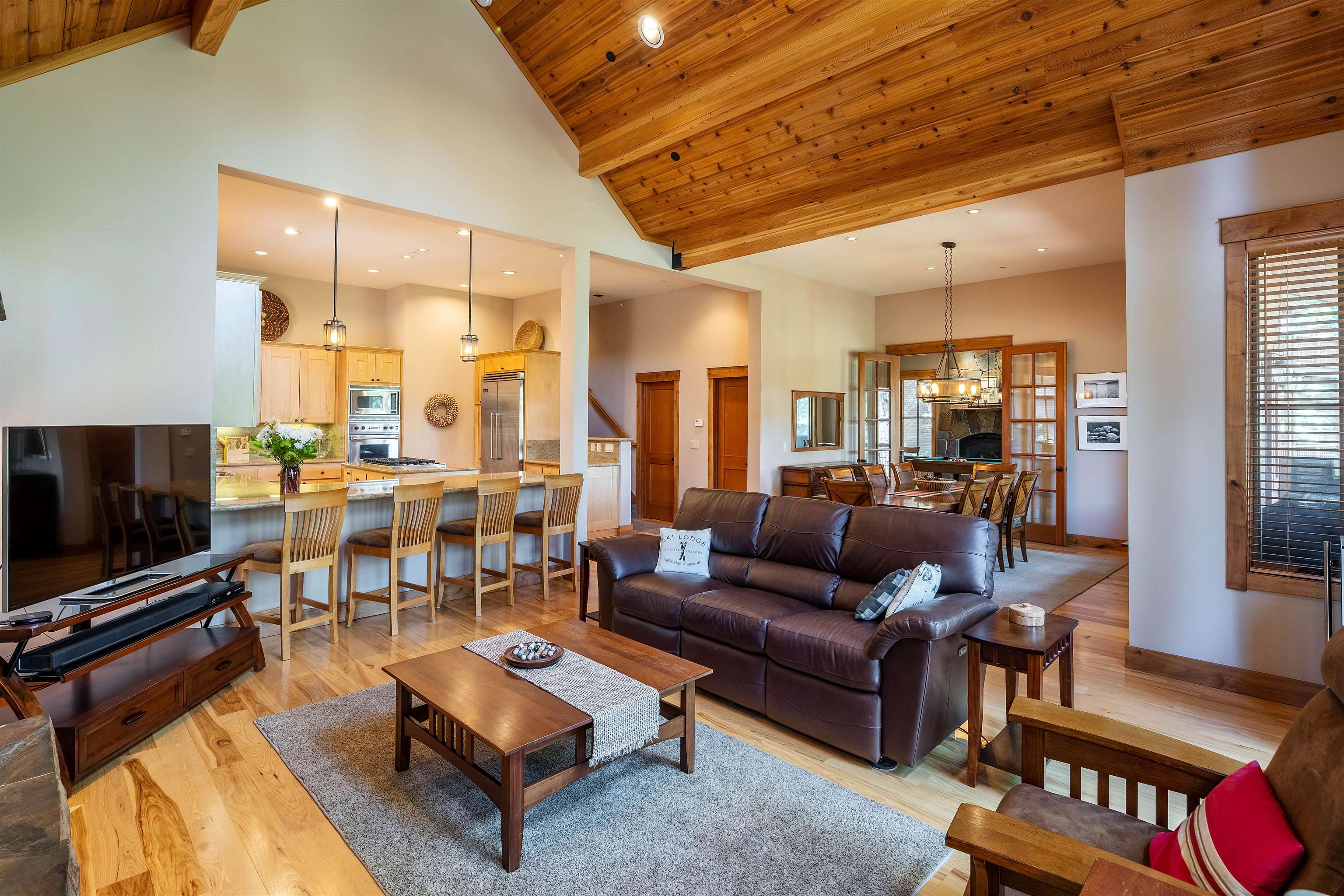 1759 Grouse Ridge Road Truckee, CA 96161 - Photo 4 of 21