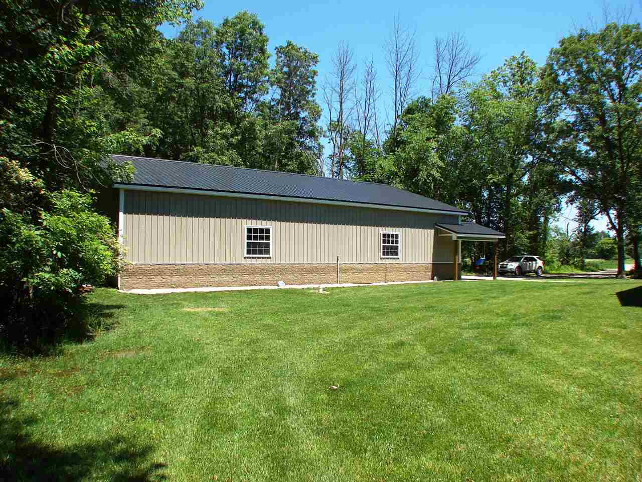 2540 South Alger Road Ithaca, MI 48847 - Photo 35 of 58 1810656-34.JPG