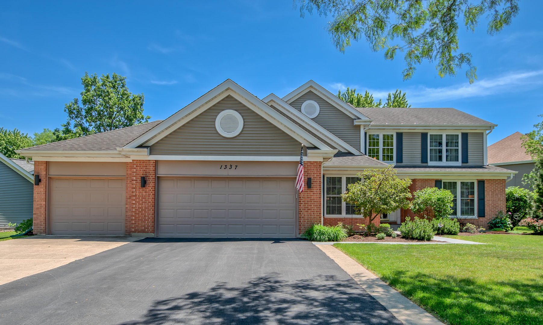1337 Saddlebrook Road Bartlett, IL 60103 - Photo 1 of 52
