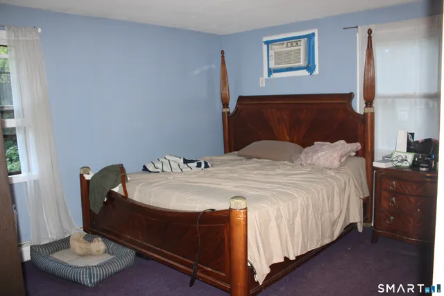 $299,999 | 211 Macktown Road, Windsor, CT 06095