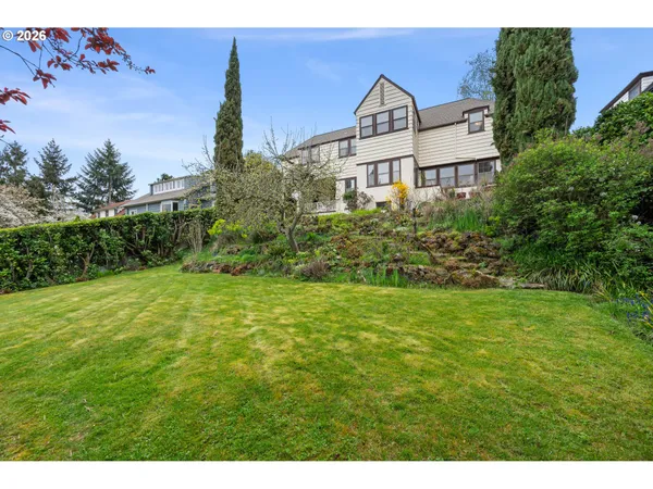 $1,125,000 | 2223 Olive Street, Eugene, OR 97405
