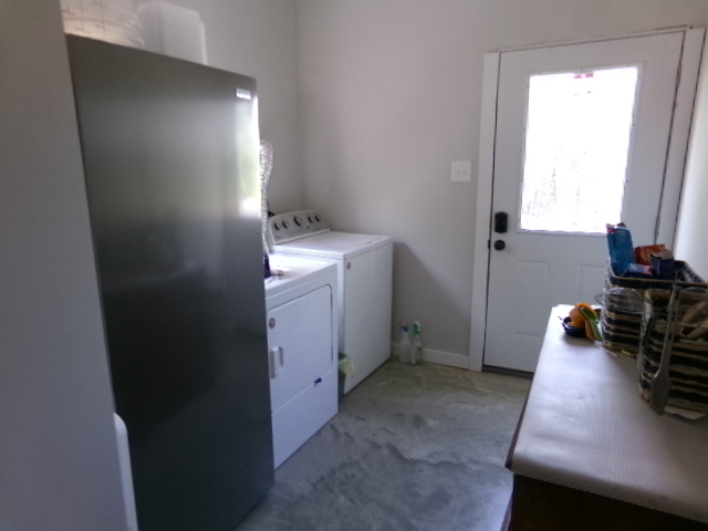46 Bassett Road Elizabethtown, IL 62931 - Photo 13 of 25