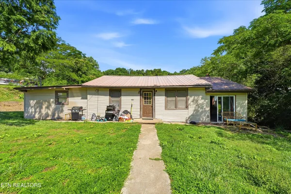 $180,000 | 9101 Andersonville Pike, Powell, TN 37849