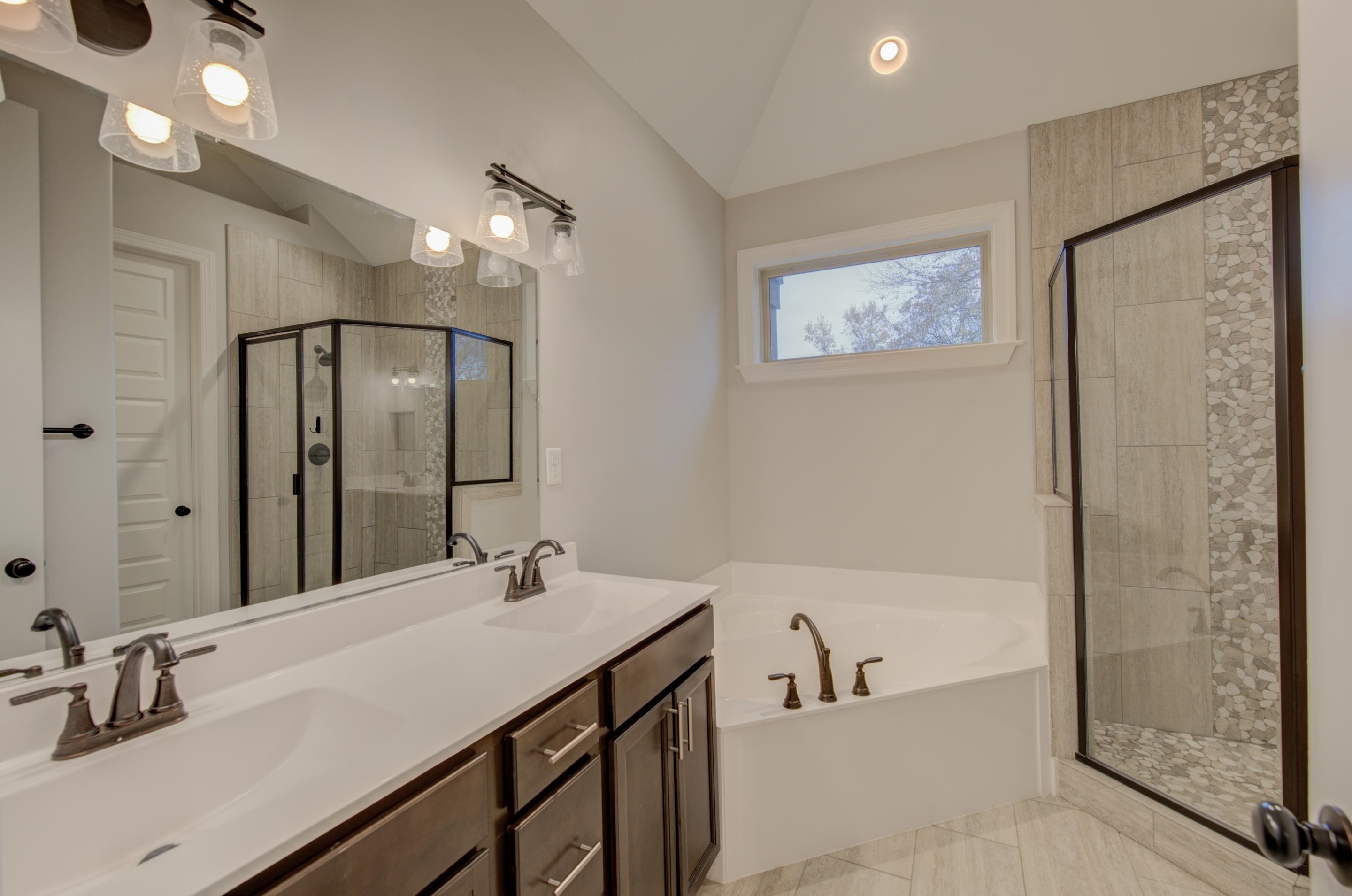 8567 Thor Road Cordova, TN 38018 - Photo 11 of 20 Gallery Image 11