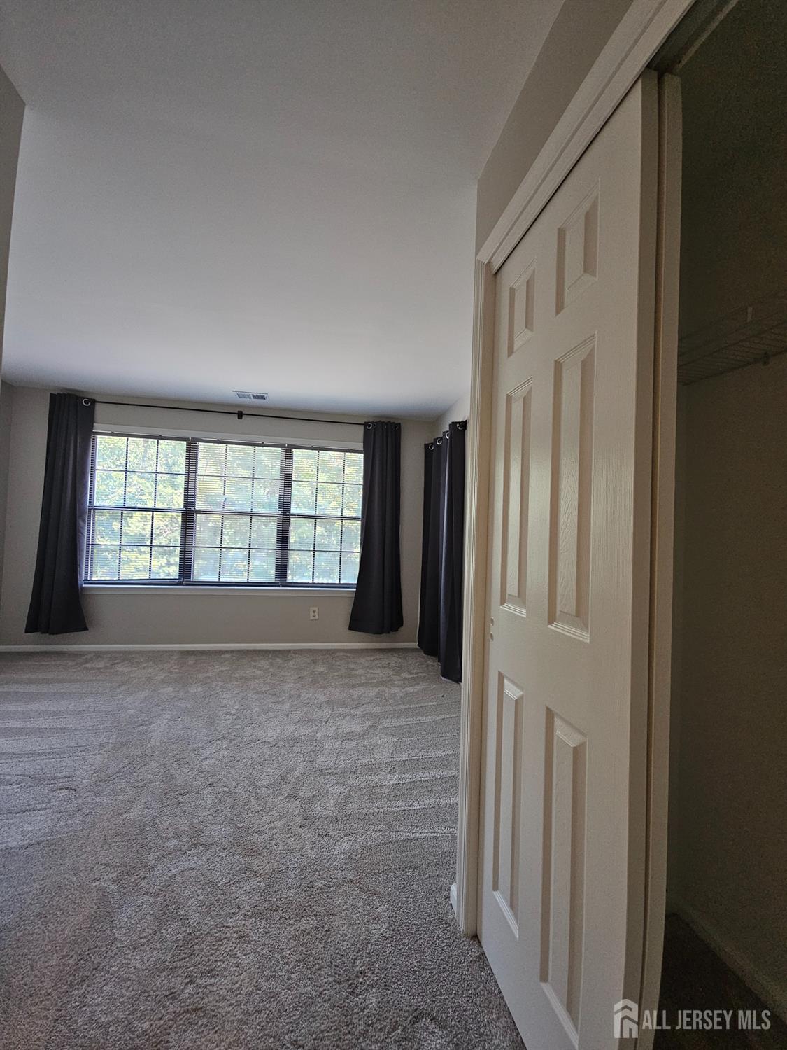 2809 Ridgefield Court Helmetta, NJ 08828 - Photo 25 of 38