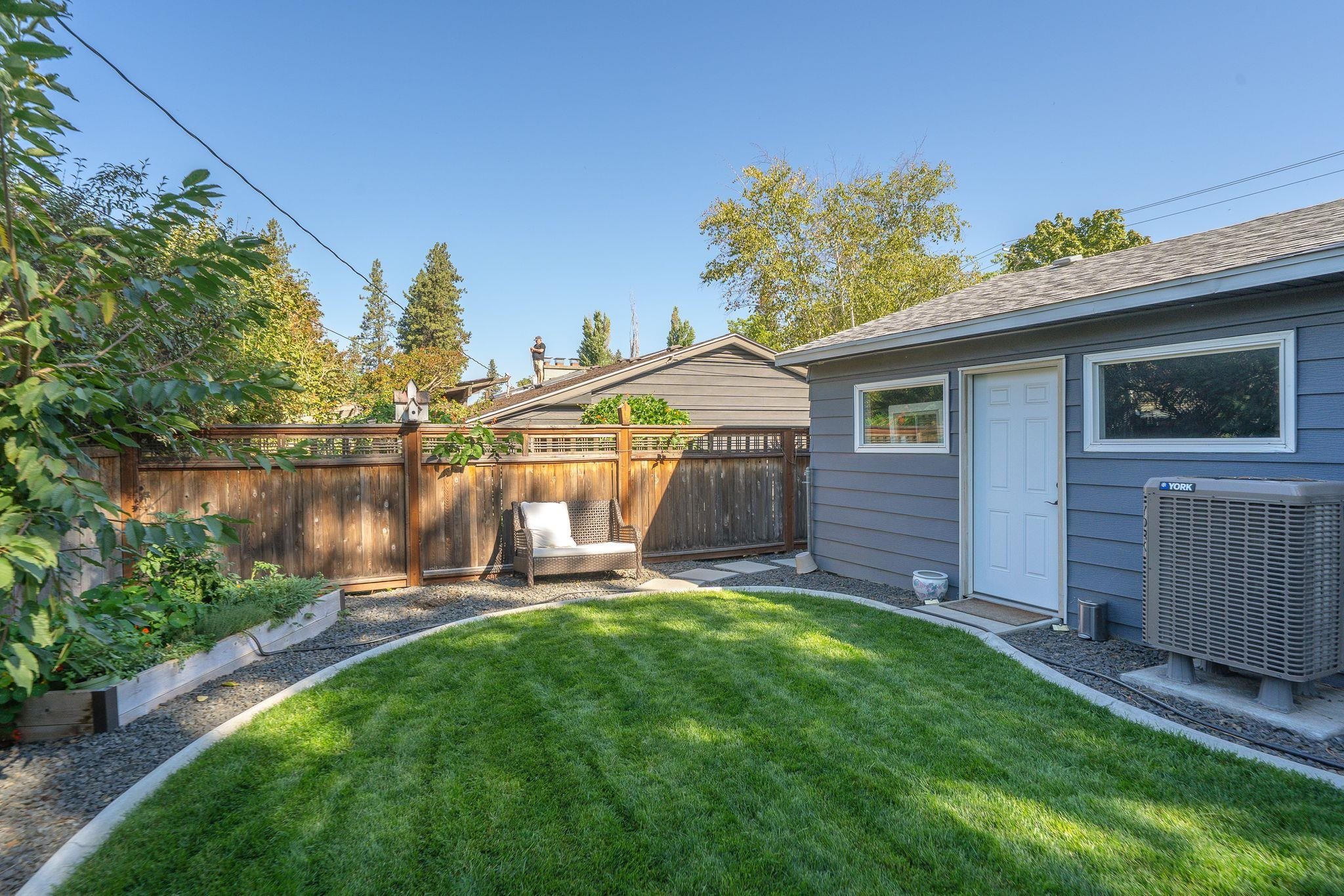 2114 South Hatch Street Spokane, WA 99203 - Photo 27 of 44