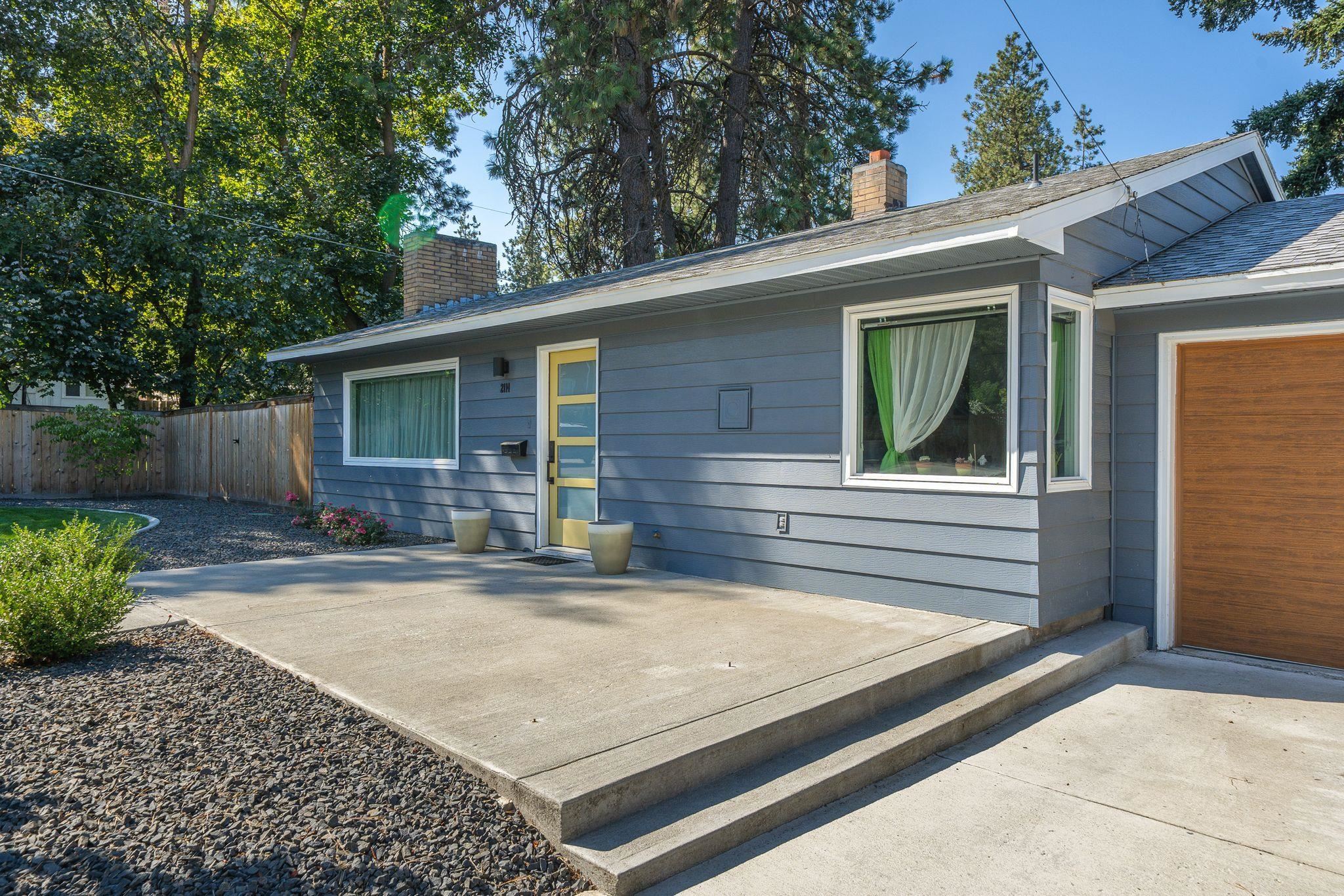 2114 South Hatch Street Spokane, WA 99203 - Photo 3 of 44