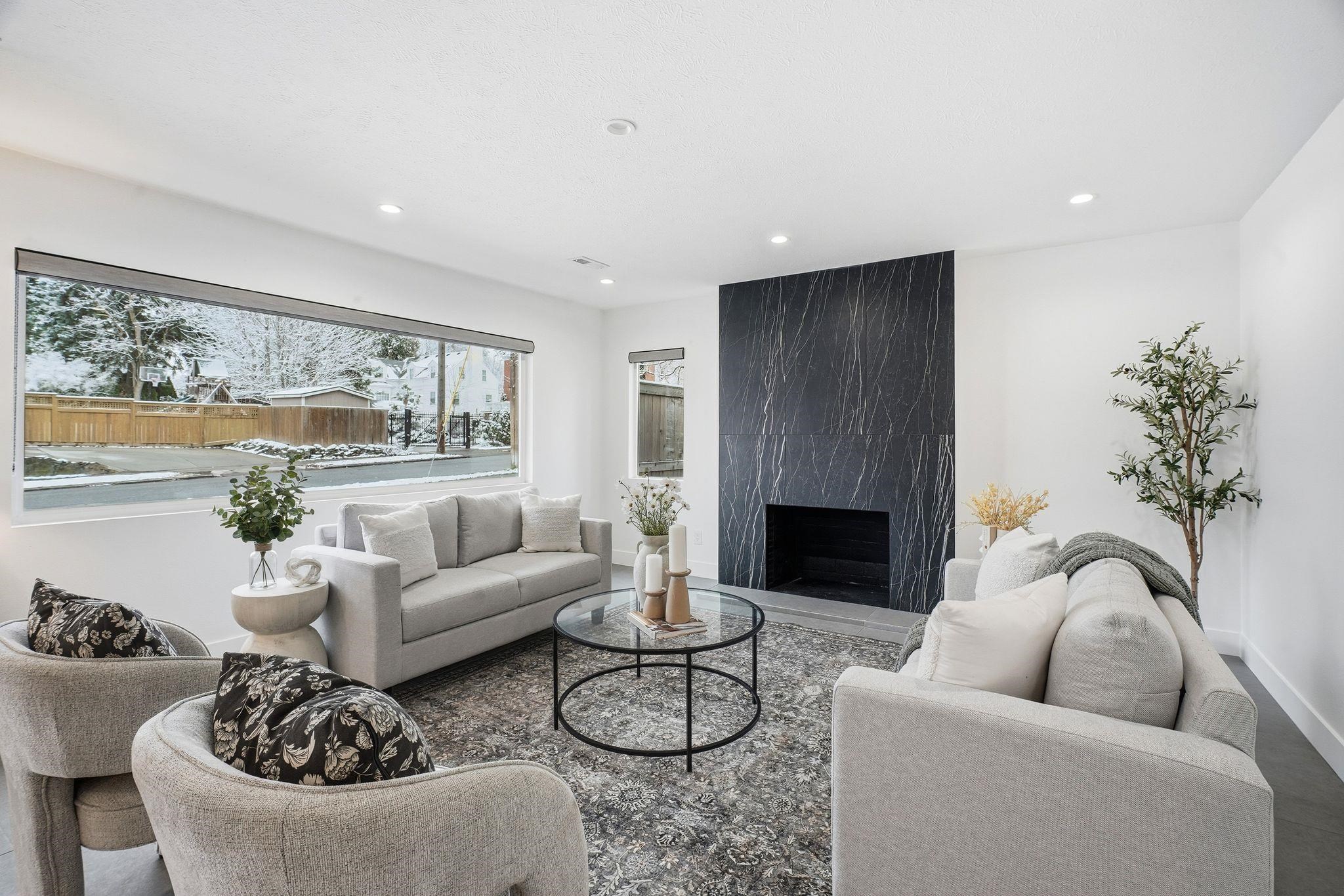 2114 South Hatch Street Spokane, WA 99203 - Photo 6 of 44