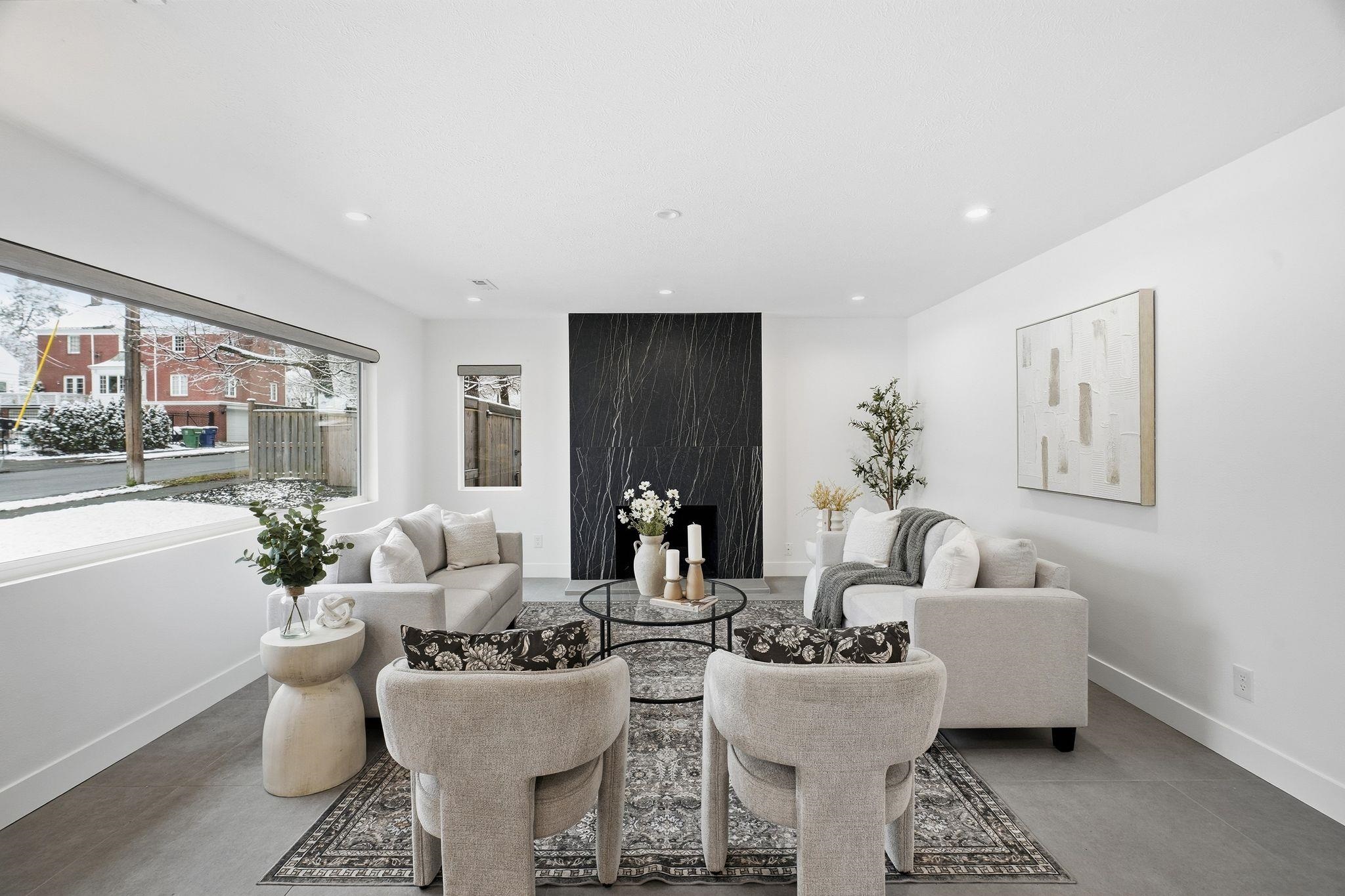 2114 South Hatch Street Spokane, WA 99203 - Photo 7 of 44