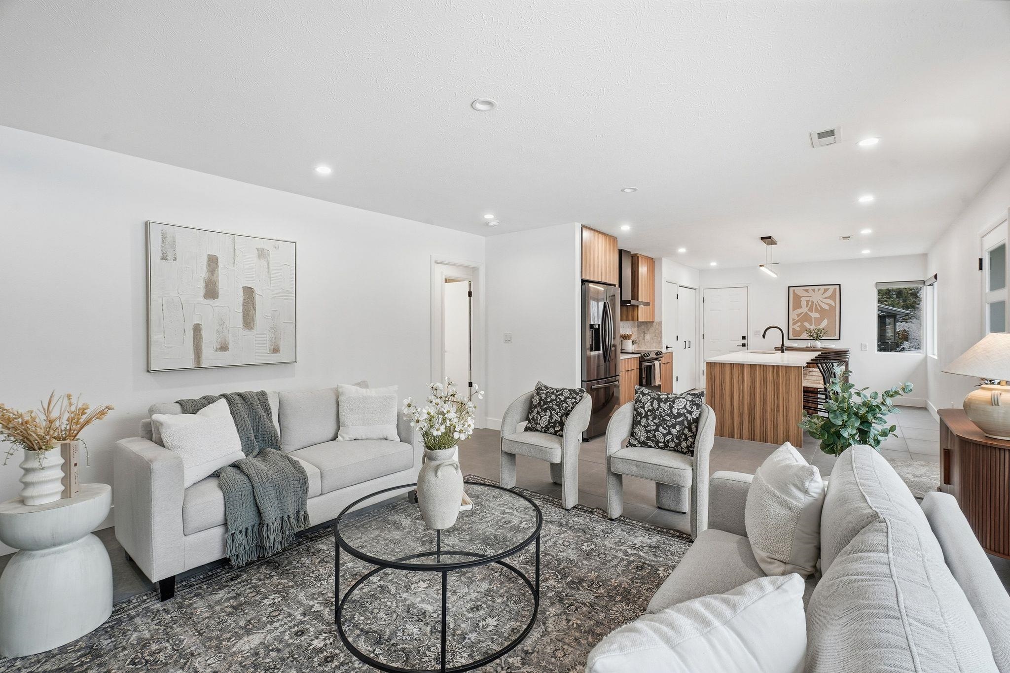 2114 South Hatch Street Spokane, WA 99203 - Photo 8 of 44