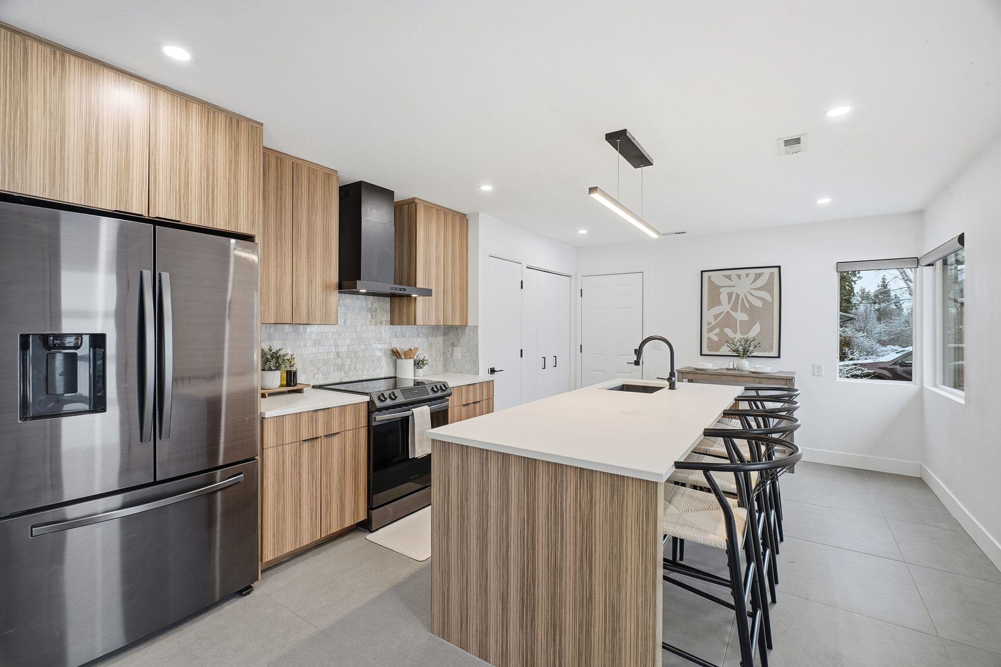 2114 South Hatch Street Spokane, WA 99203 - Photo 9 of 44