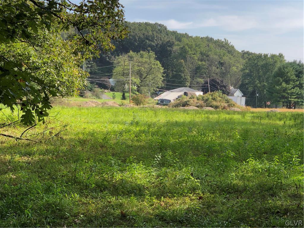 355 Ash Road Northampton, PA 18067 - Photo 4 of 5 Gallery Image 4
