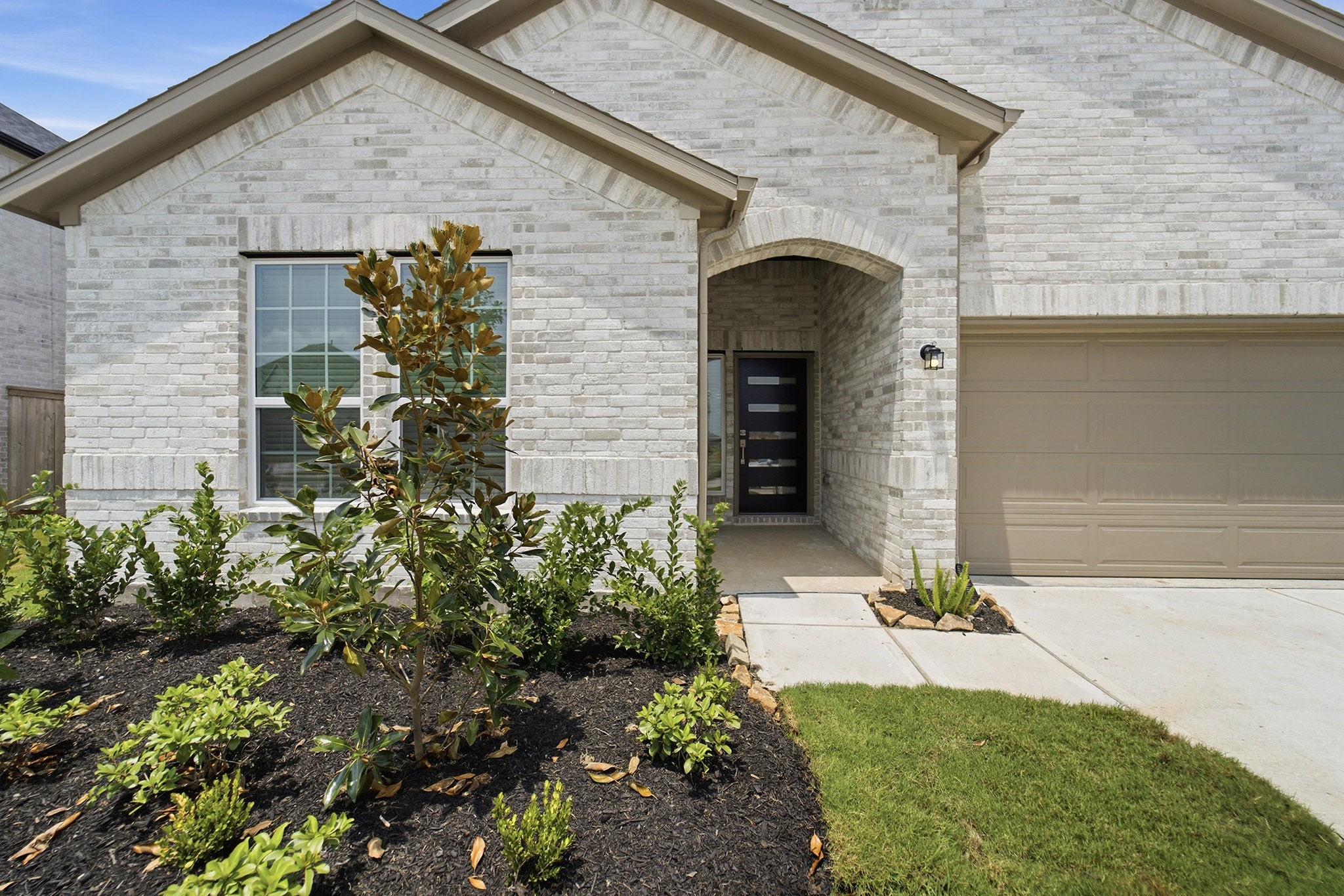 7902 Jasper Mdws Way Angleton, TX 77515 - Photo 4 of 25 Gallery Image 4