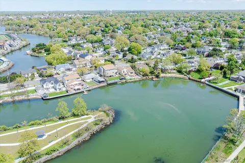 $869,000 | 593 Pearl Street, Oceanside, NY 11572