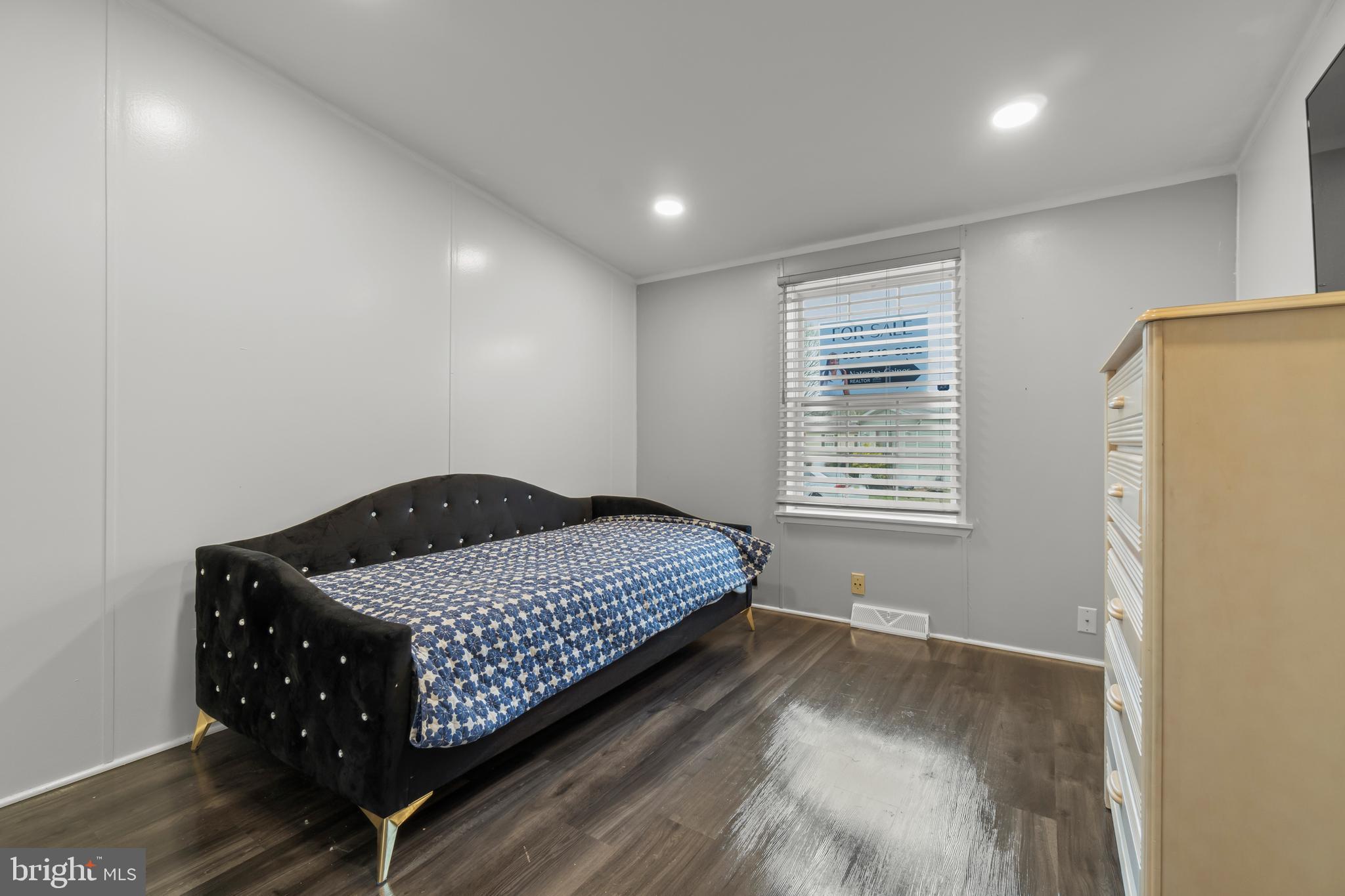 151 Robin Drive West Deptford, NJ 08066 - Photo 11 of 17 a bedroom with a bed and window