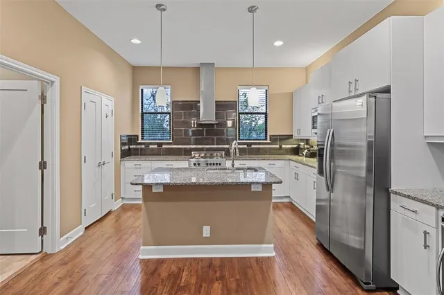 $549,999 | 1717 Annex Avenue, Unit 602, Dallas, TX 75204