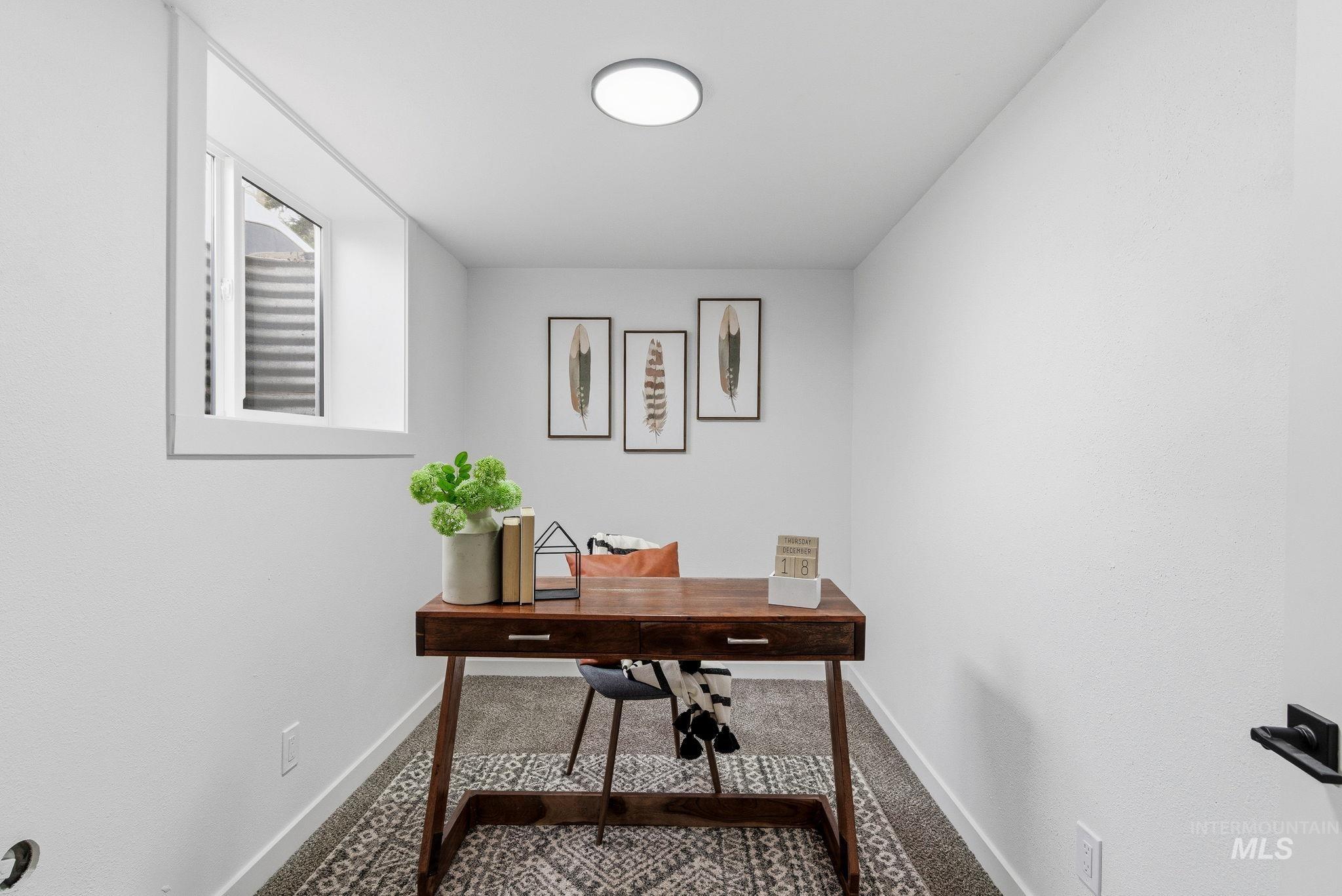 6123 South Brian Way Boise, ID 83716 - Photo 21 of 50 Carpeted office with baseboards