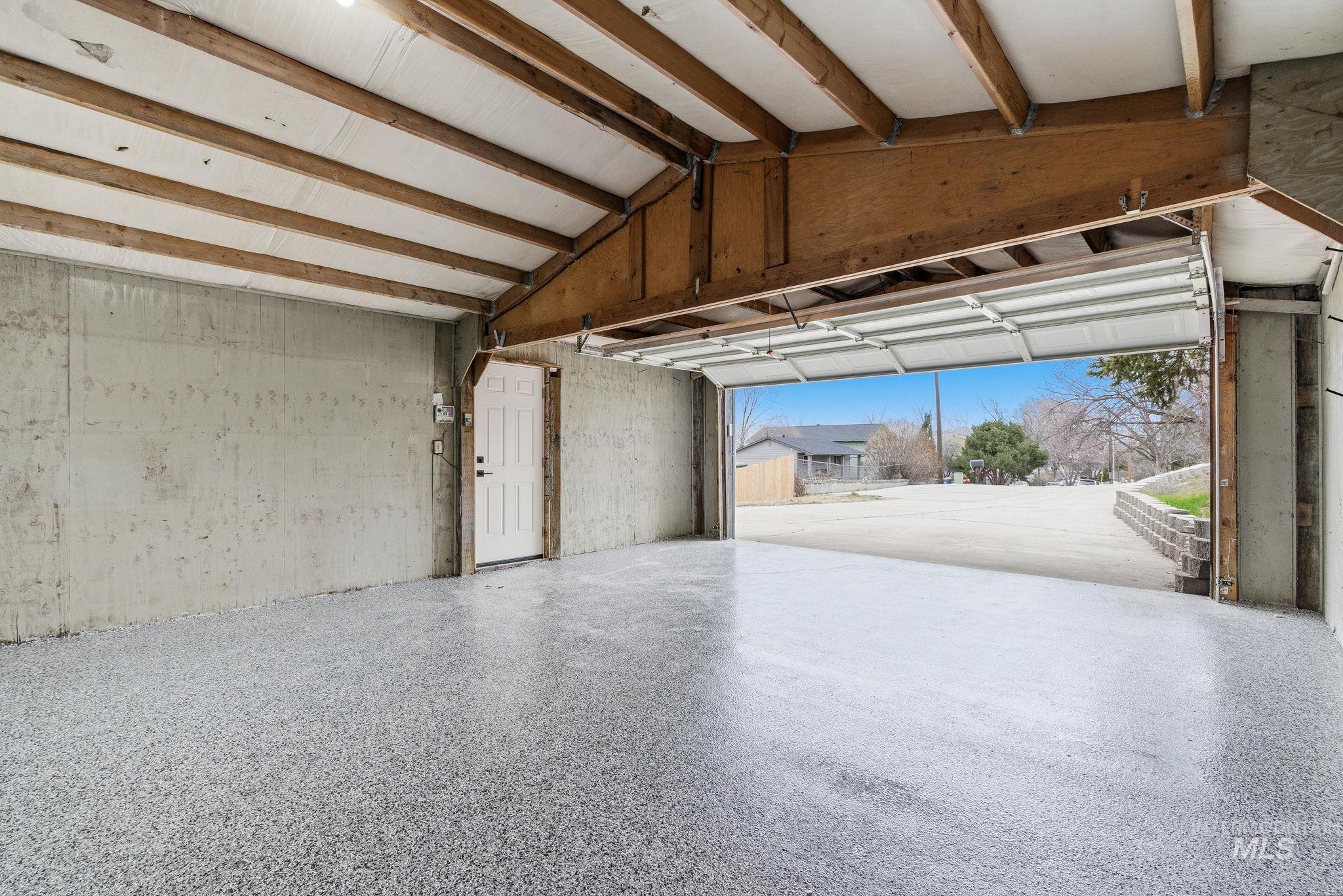 6123 South Brian Way Boise, ID 83716 - Photo 48 of 50 View of garage