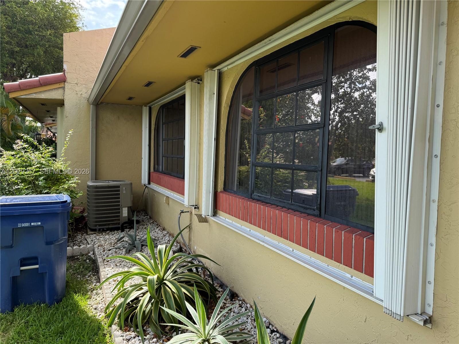 11812 Southwest 103rd Lane Miami, FL 33186 - Photo 6 of 32