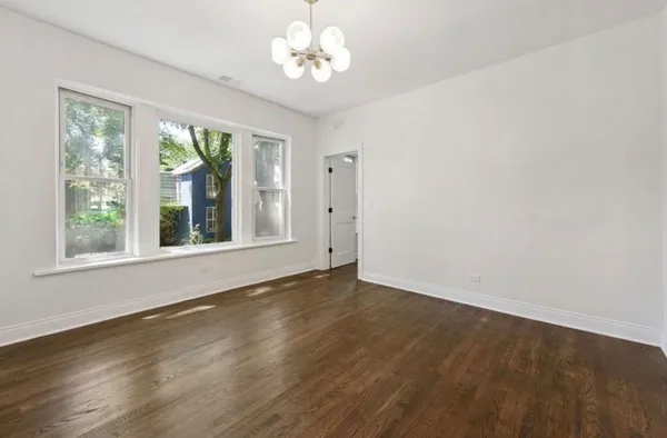 $3,200 | 1340 West Hollywood Avenue, Unit 2, Chicago, IL 60660