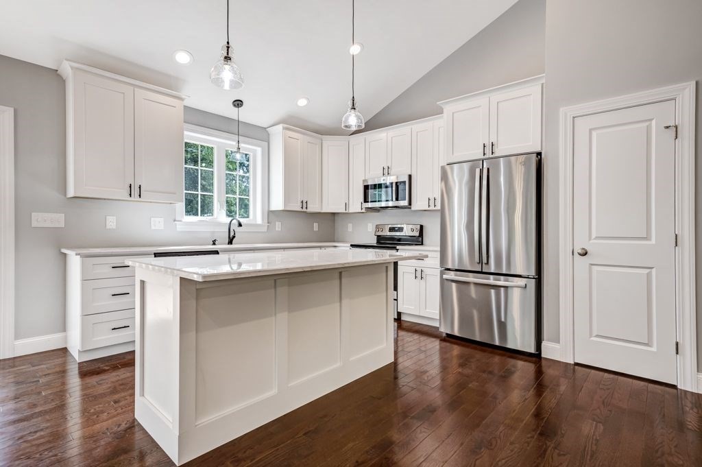 22 Collette Road Sturbridge, MA 01518 - Photo 8 of 36