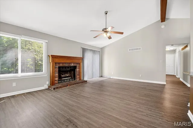 $325,000 | 14 Walnut Hill Court, St. Charles, MO 63304