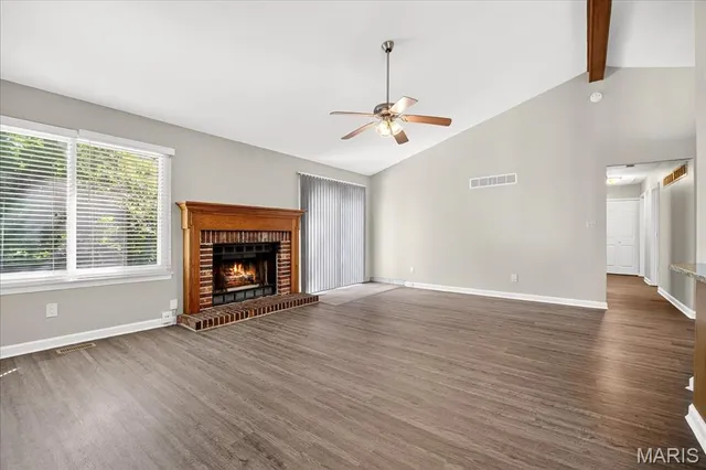 $325,000 | 14 Walnut Hill Court, St. Charles, MO 63304