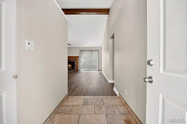 $325,000 | 14 Walnut Hill Court, St. Charles, MO 63304