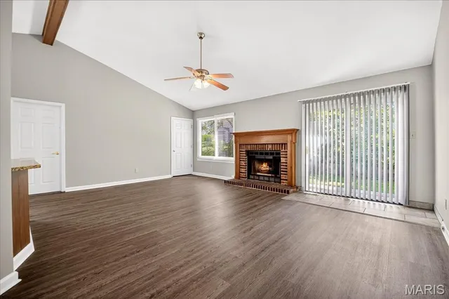 $325,000 | 14 Walnut Hill Court, St. Charles, MO 63304