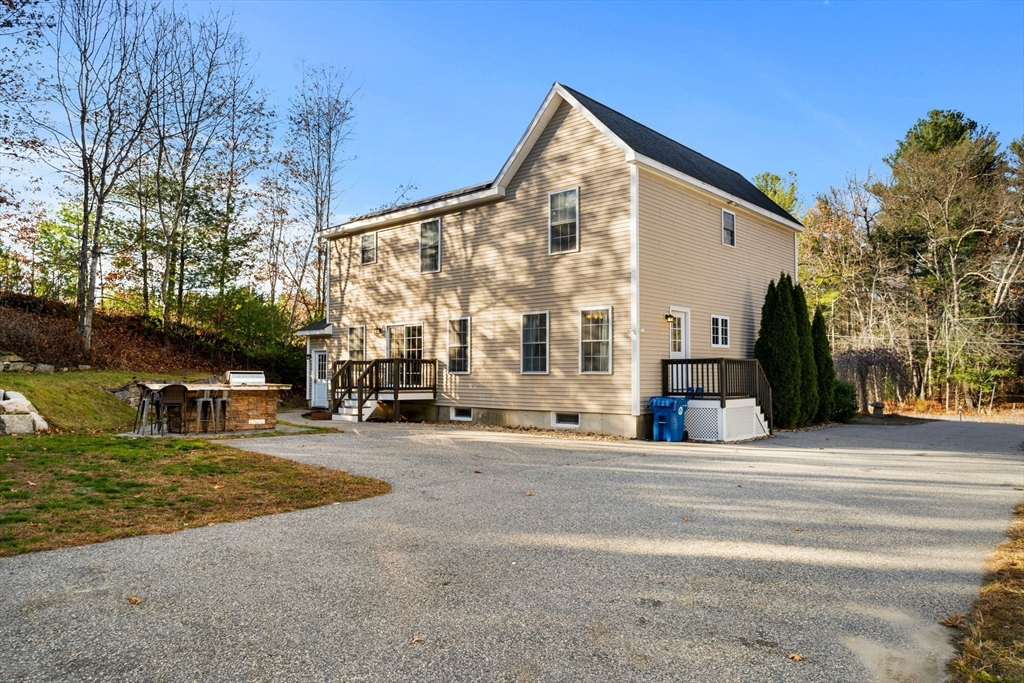 10 Worden Road Tyngsboro, MA 01879 - Photo 36 of 42 Gallery Image 36
