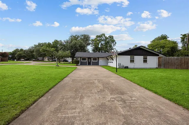 $425,000 | 2227 Greenbrier Drive, Irving, TX 75060