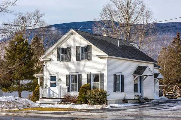 $565,000 | 5481 Main Street, Manchester, VT 05255