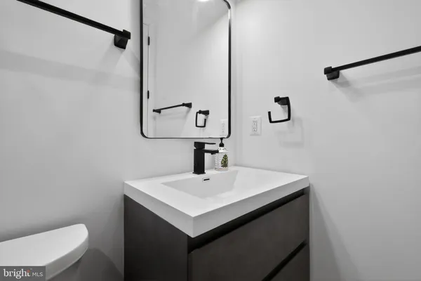 $3,650 | 1808 S Street Northwest, Unit 2, Washington, DC 20009