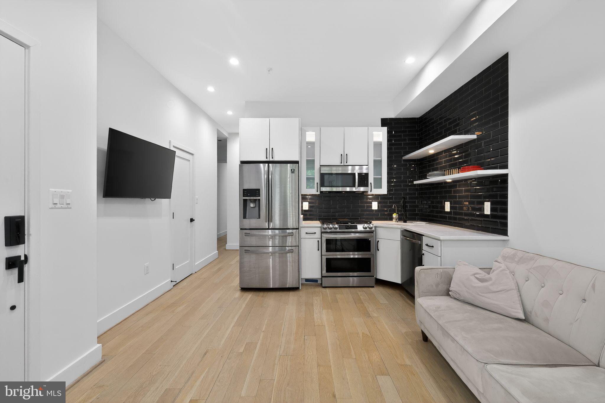 1808 S Street Northwest, Unit 2 Washington, DC 20009 - Photo 8 of 29