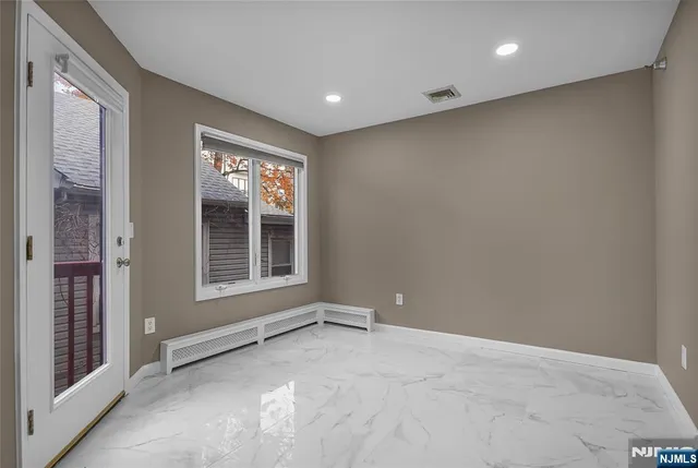 $4,300 | 75 West Columbia Avenue, Unit 2, Palisades Park, NJ 07650